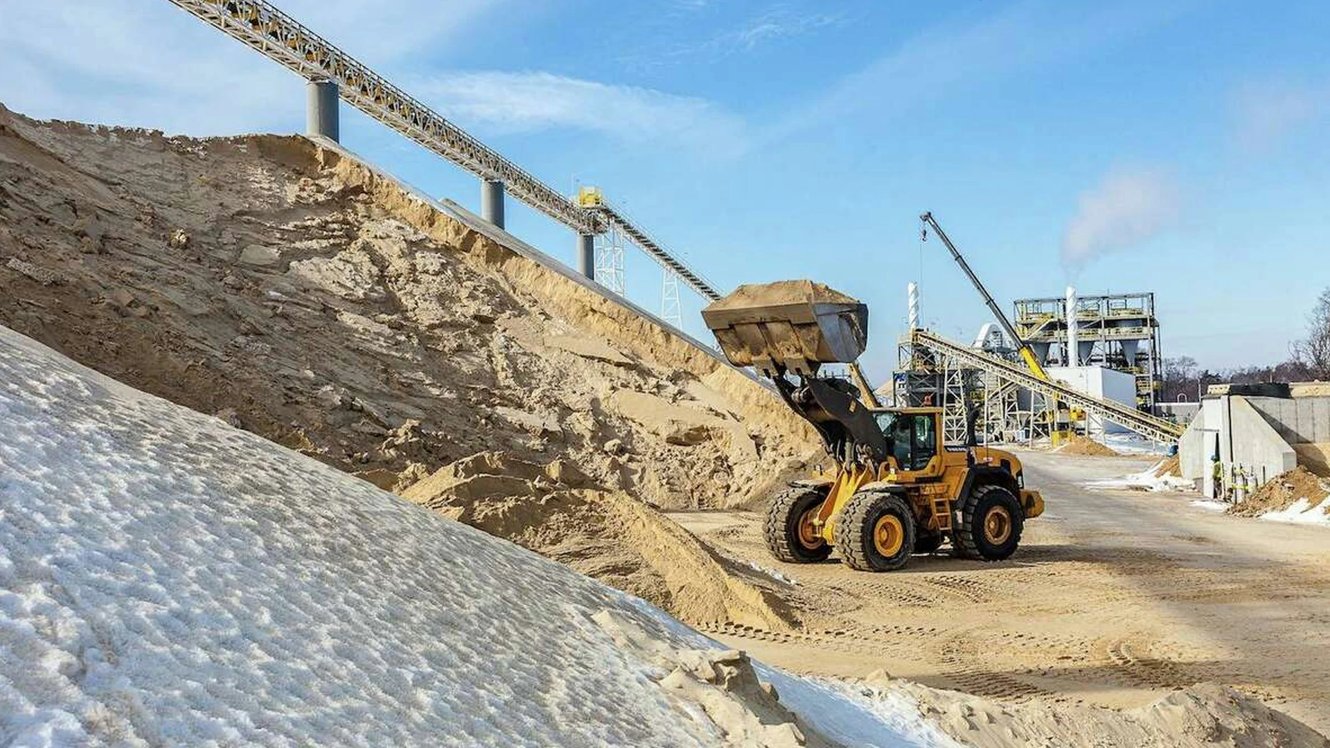 Jayalath Silica Sand Leading Silica Sand Suppliers in Sri Lanka